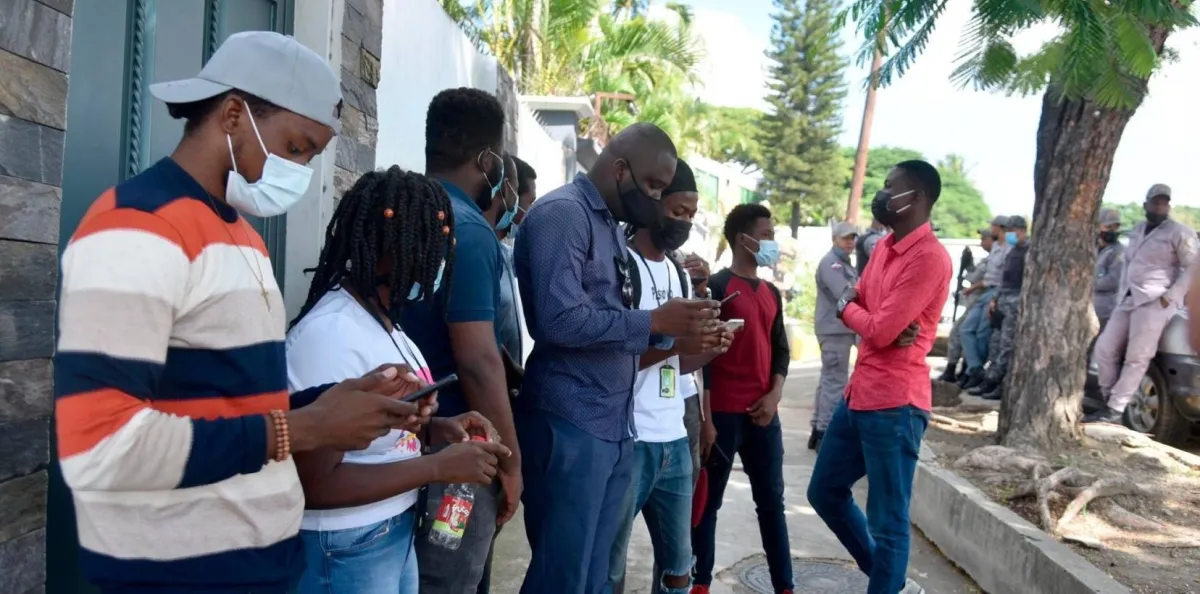Piden una respuesta ante la detención de estudiantes universitarios haitianos en Santiago de los Caballeros