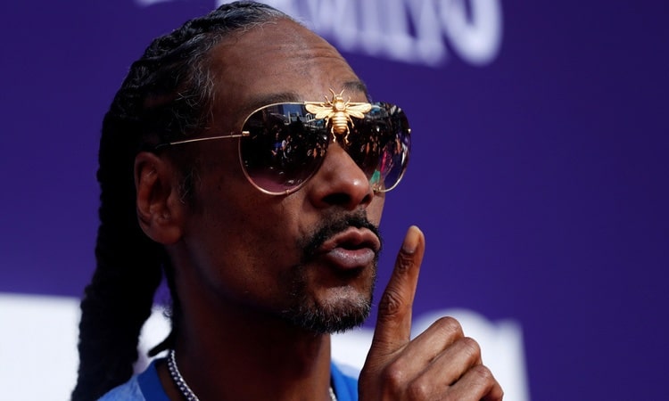 Snoop Dogg es demandado por agresión sexual
