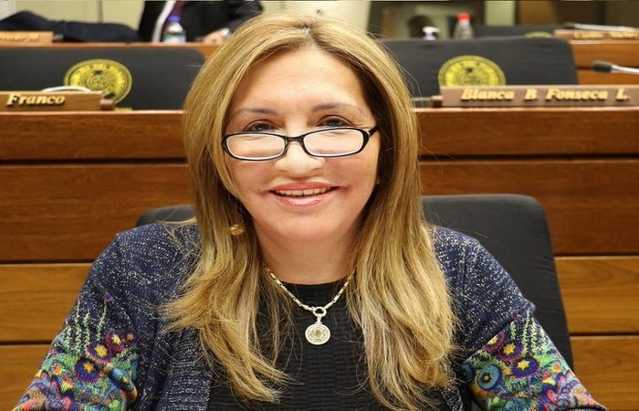 Encuentran ahogada a una senadora de Paraguay