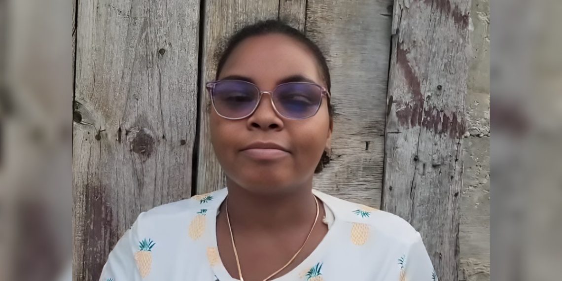 Mujer denuncia haber sido víctima de acción violenta por parte de su expareja