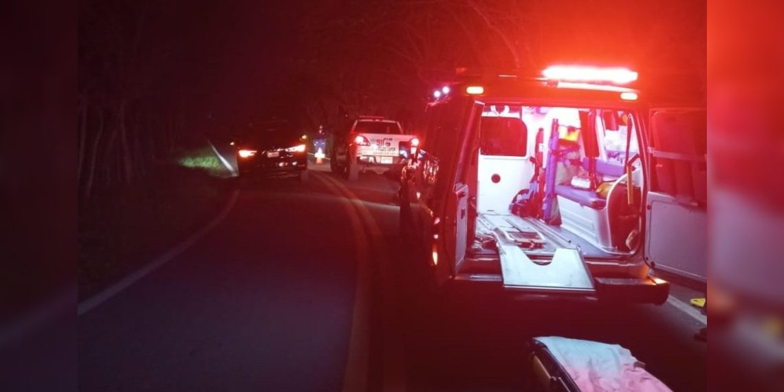 Joven resulta perjudicada tras deslizarse de un motor en Las Malvinas