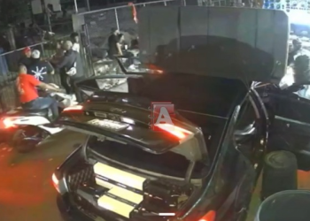 Hombre efectúa detonaciones con elemento de fuego en colmadón de Guiza, SFM