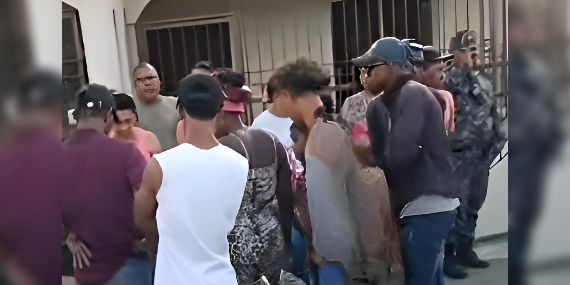 Video muestra altercado entre dos jóvenes en Santiago de los Caballeros