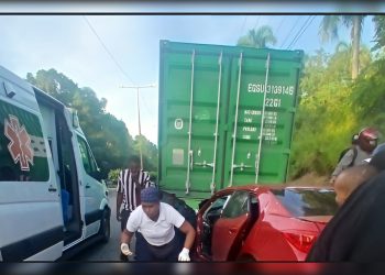 Familia y chofer pierde la existencia en suceso vial