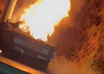 Persona queda sin aliento tras suceso vial en Santiago