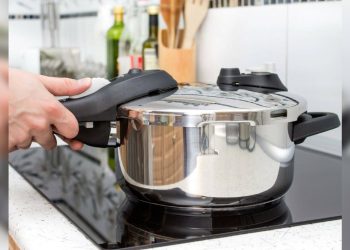 Hombre recibe de una olla en medio de altercado en La Vega