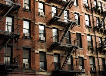 Detienen adolescente por caso contra jovencita dominicana en El Bronx