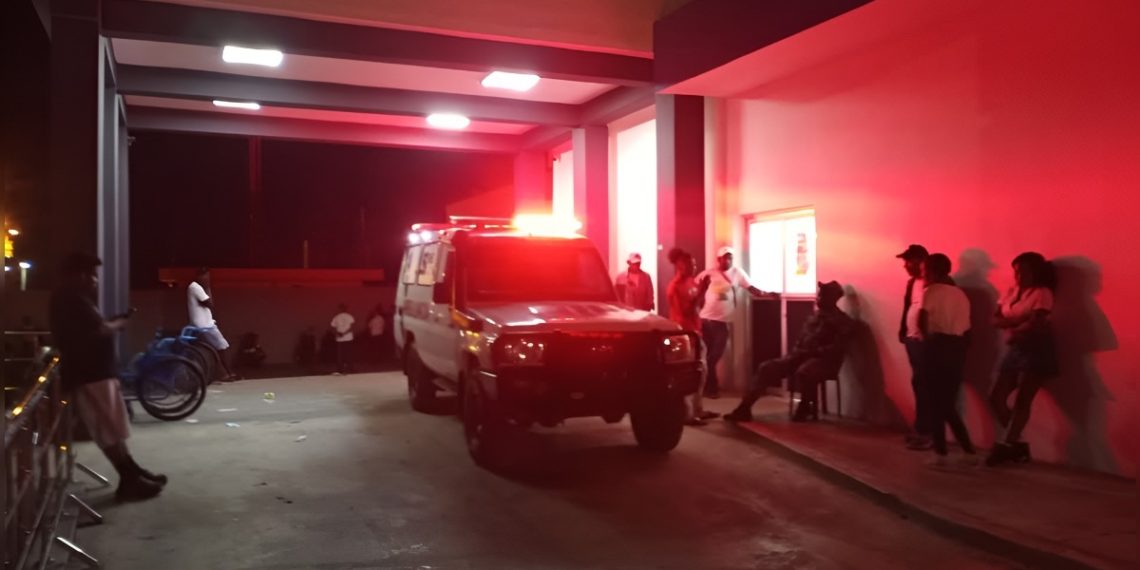 Incidente vial en Santiago deja dos heridos