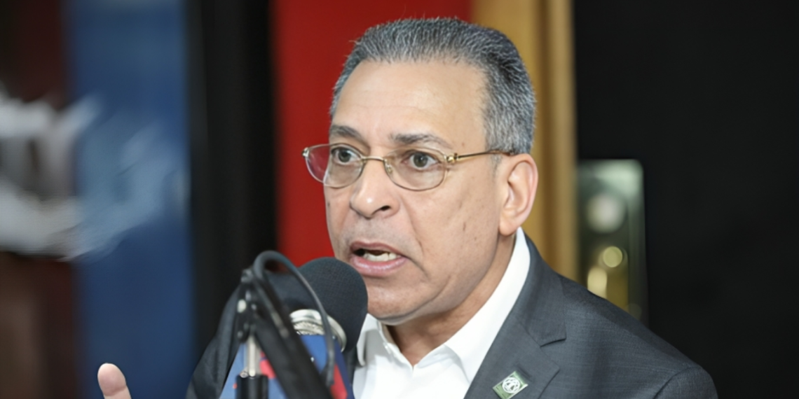 Despiden a la madre del geólogo dominicano Osiris de León