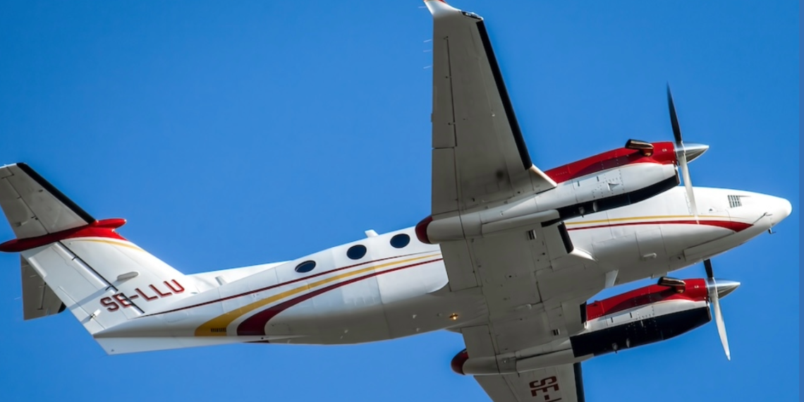 Avión con ayuda humanitaria se precipita en Coral Springs, Florida