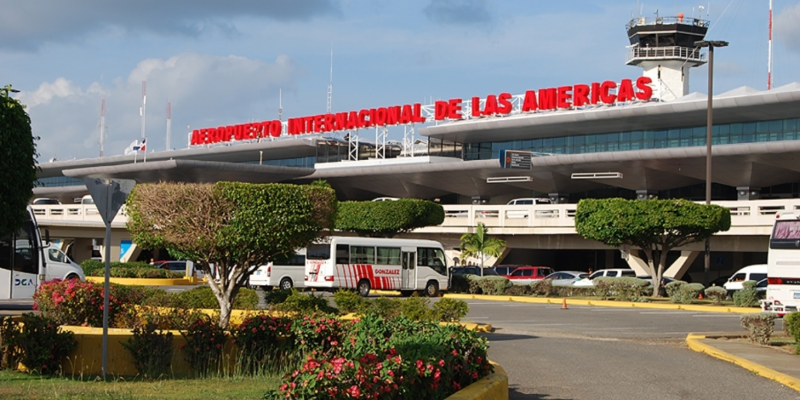 Evacúan Terminal B del Aeropuerto Internacional de Las Américas