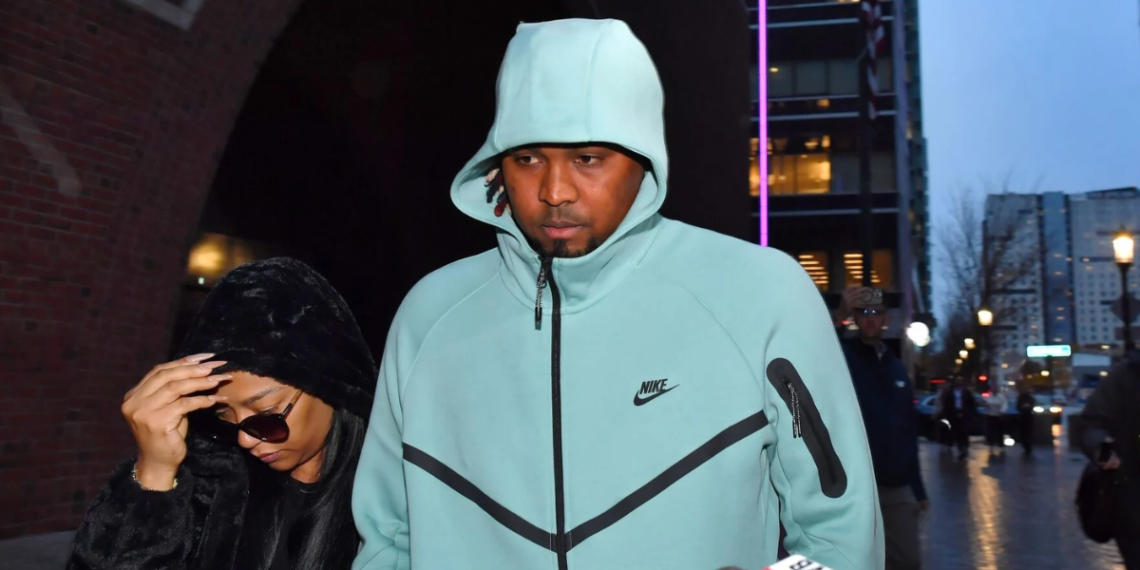 Juez prohíbe a Luis Ortiz contacto con Emmanuel Clase