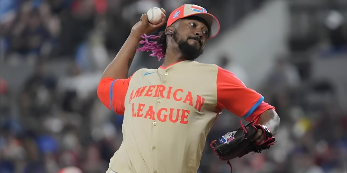 Lo que pasó con el dominicano Emmanuel Clase presunto soborno en Grandes Ligas