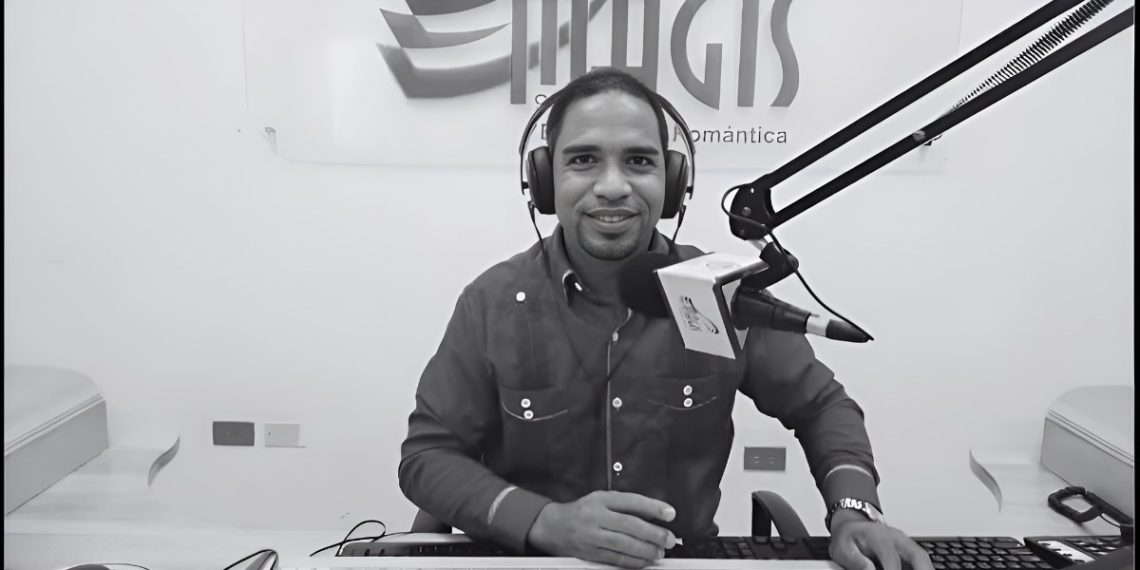 Comunidad Loyola expresa pesar por la pérdida de joven locutor