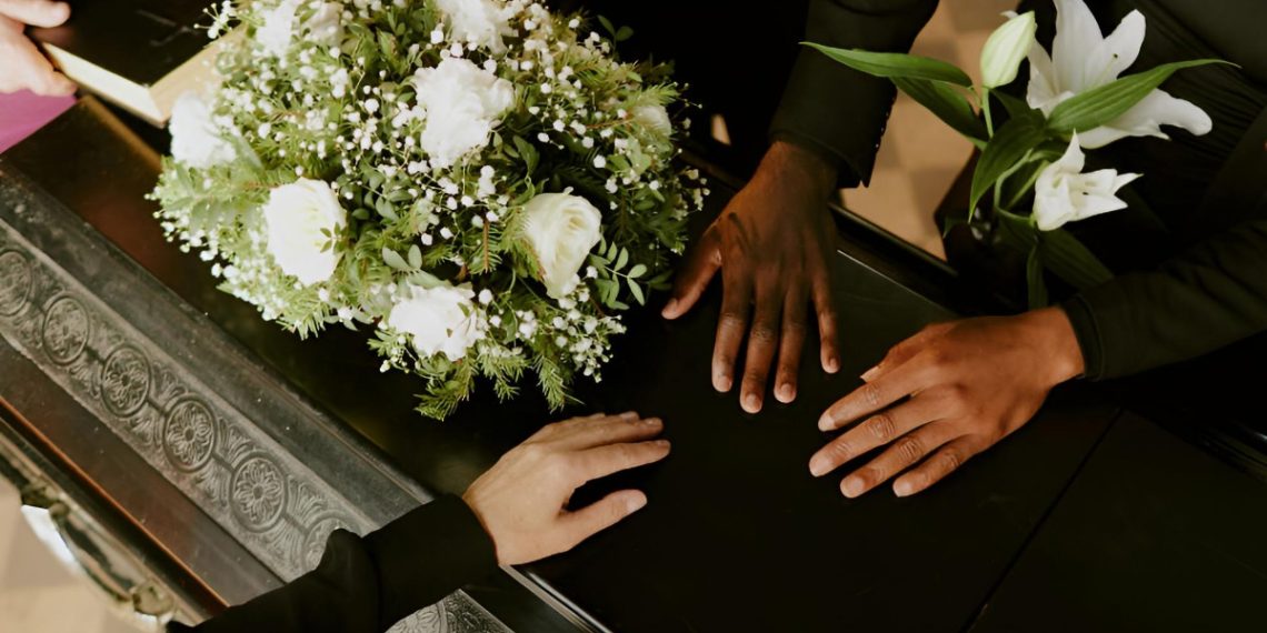 Comunidad lamenta partida del joven Jhonatan