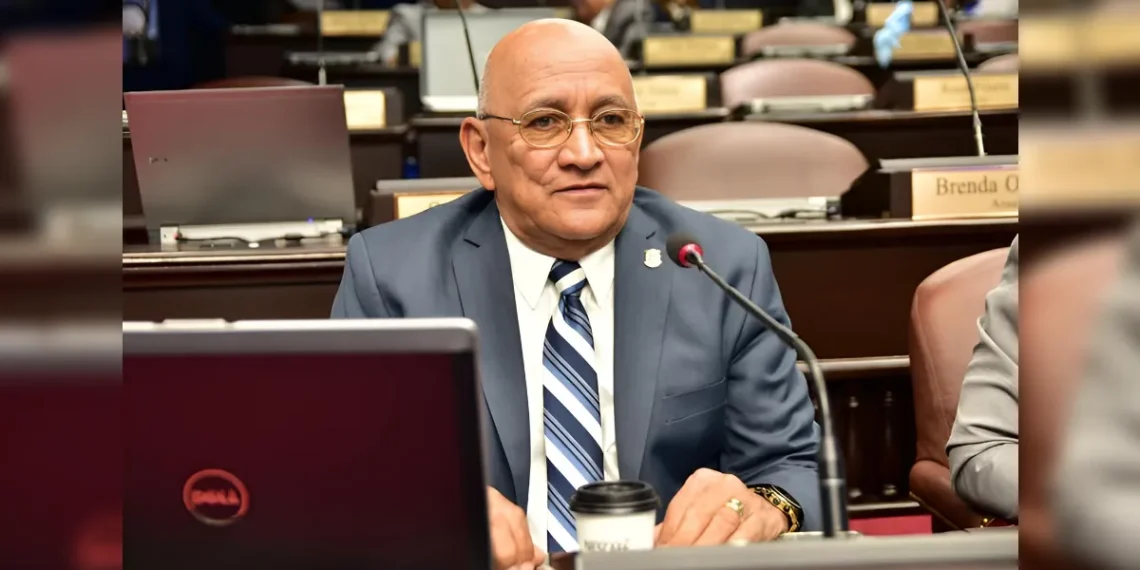 Exdiputado Napoleón López Rodríguez experimenta hecho vial en Nagua