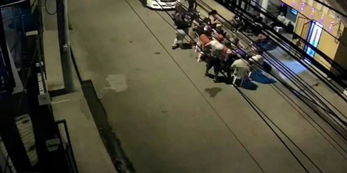 Mujer es despojada durante reunion social en Navarrete