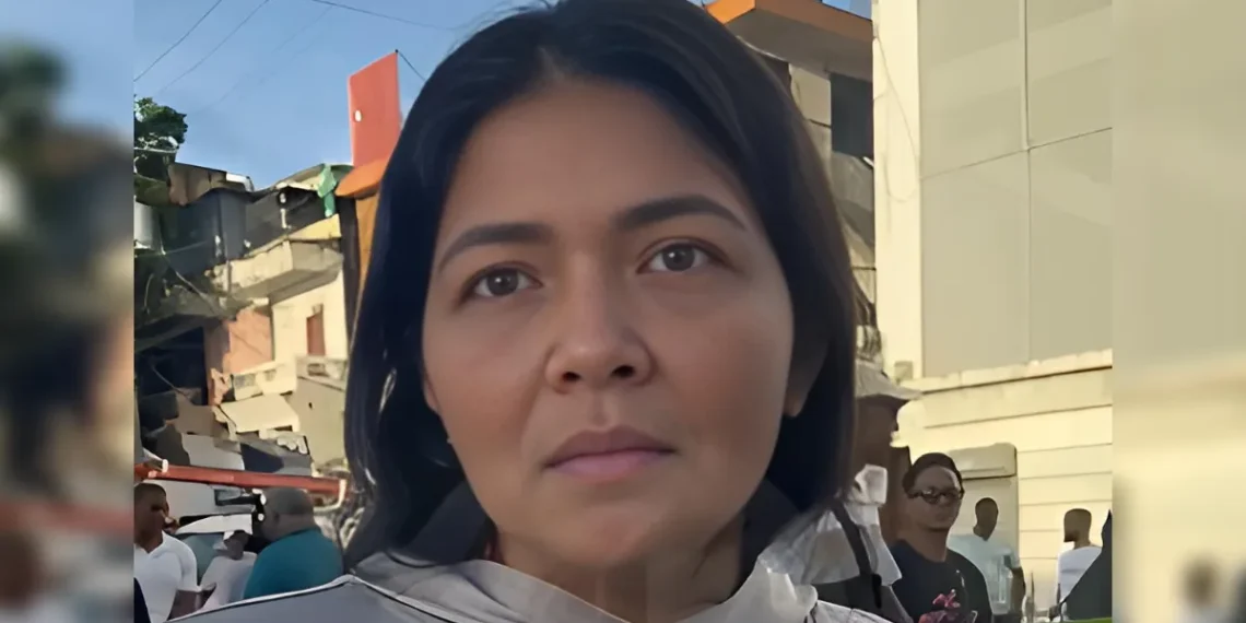 Familiar expone caso de salud ante Palacio de Justicia