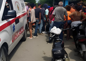 Subdirectora penitenciaria sufre intento contra su vehículo en Santiago