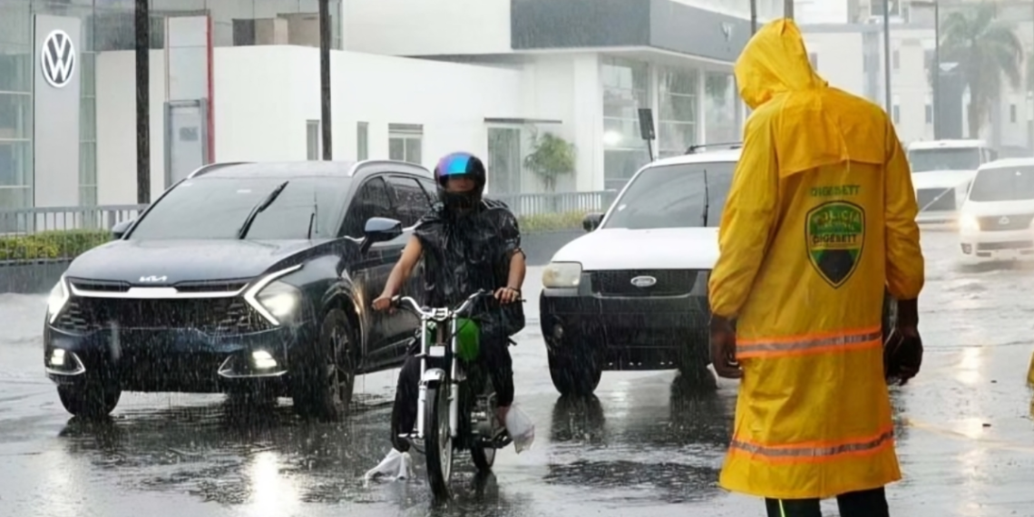 Indomet emite alerta por sistema que genera lluvias intensas en varias zonas