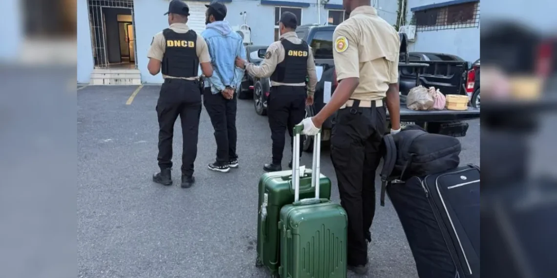 Detienen a ciudadano en Puerto Plata con sustancias controladas