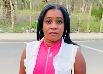 Autoridades identifican mujer hallada sin aliento en motel de Hato Mayor