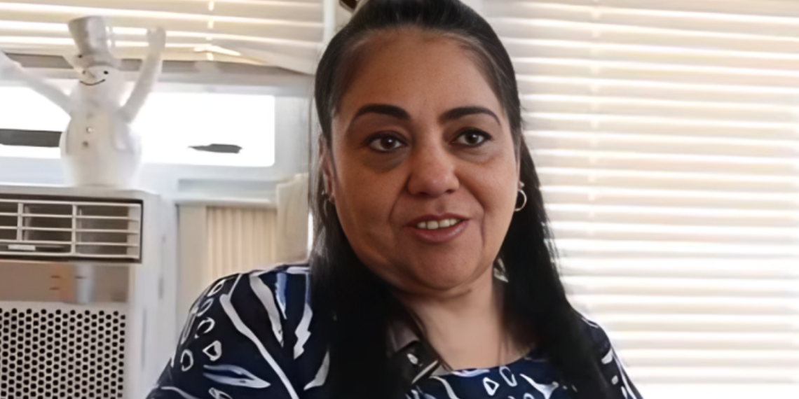 Madre dominicana transforma dolor en negocio de bizcochos