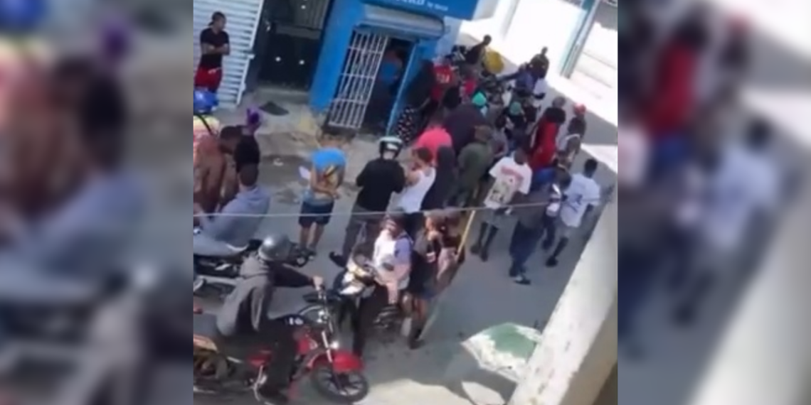 Ciudadanos del sector Los Botados denunciaron situacion irregular con hombre que perjudico a mujer