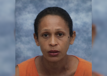 Comunidad de Las Yayas exige investigación por sospechosa situación de mujer comprometida