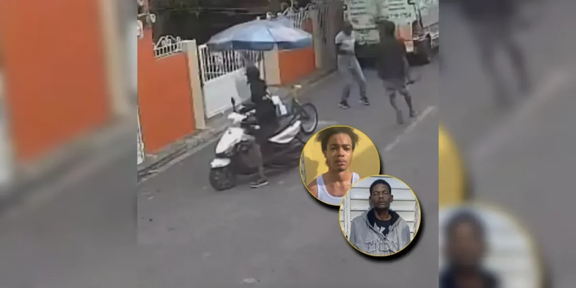 Policía captura a dos jóvenes por robo en vía pública en La Romana