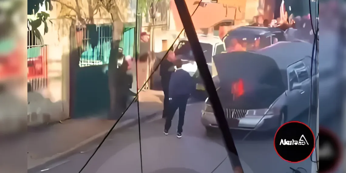 Carro fúnebre se incendia inesperadamente en sector de RD