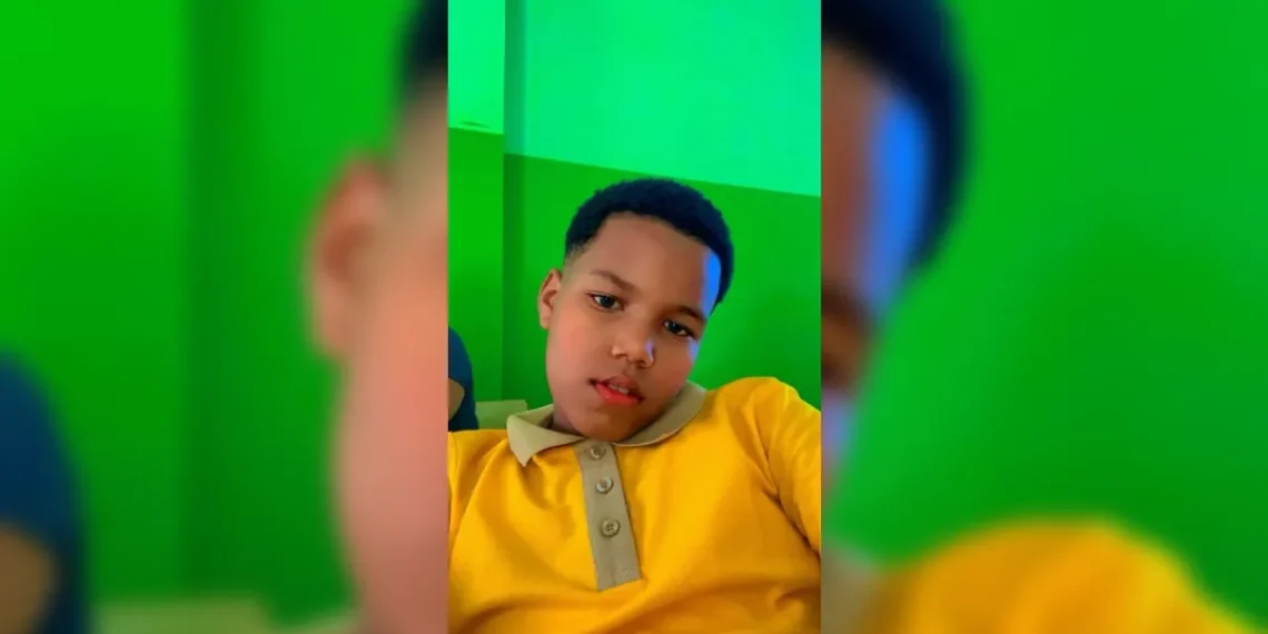 Familia de Santiago busca a jovencito reportado como no localizado