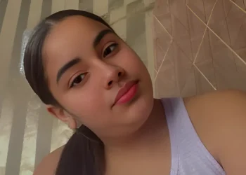 Reportan preocupante ausencia de joven estudiante tras salir a la escuela