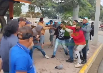 Conflicto entre rutas F y SO mantiene tensión en Santiago