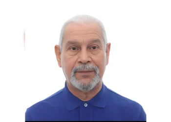 Parte de este mundo el destacado periodista César Augusto Bautista