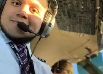 Piloto dominicano en Guinea pide ayuda tras incidente en prisión