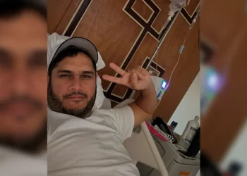 Juan Carlos Pichardo es hospitalizado por situación delicada de salud