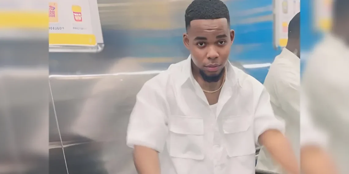 Buscan a joven tras ausentarse repentinamente en supermercado de El Farolito