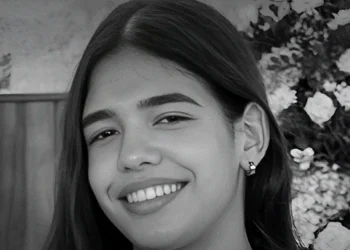 Parte de este mundo adolescente tras complicaciones de cirugía