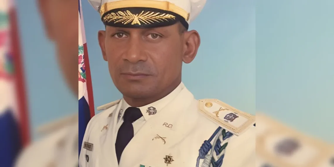 Comunitarios protestan por presunto comportamiento inadecuado de ex militar en Peravia