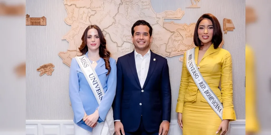 Omar Fernández recibe a Miss Universo y Miss RD en el Senado