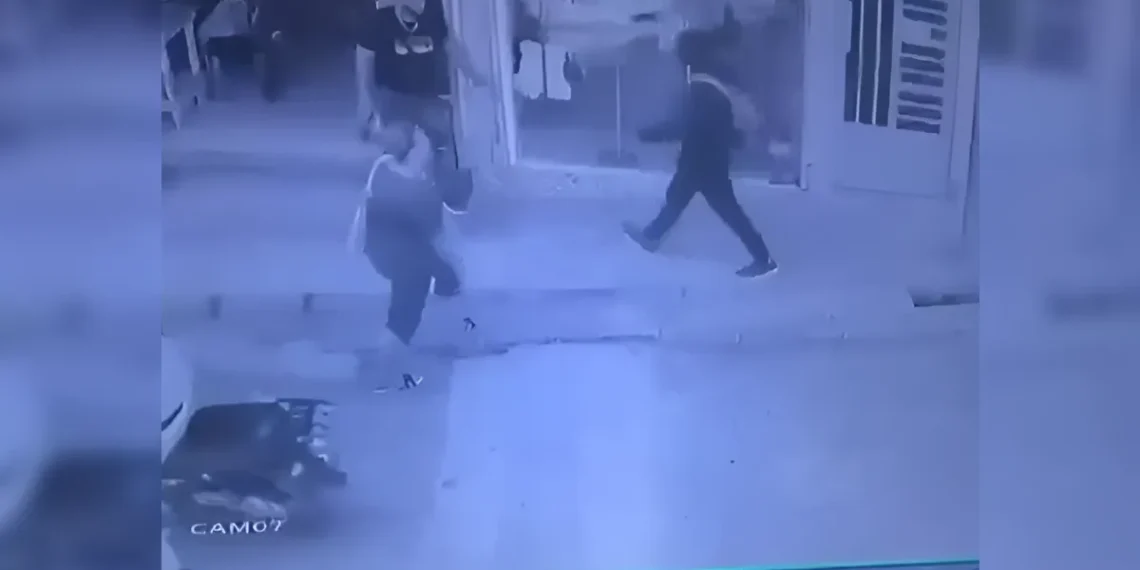 Hombre denuncia despojo tras ser seguido en Buenos Aires de Herrera