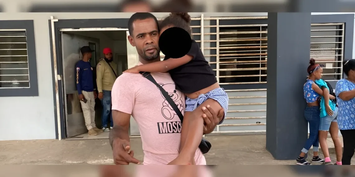 Hombre y pequeña resultan afectados durante operativo policial en Bayaguana